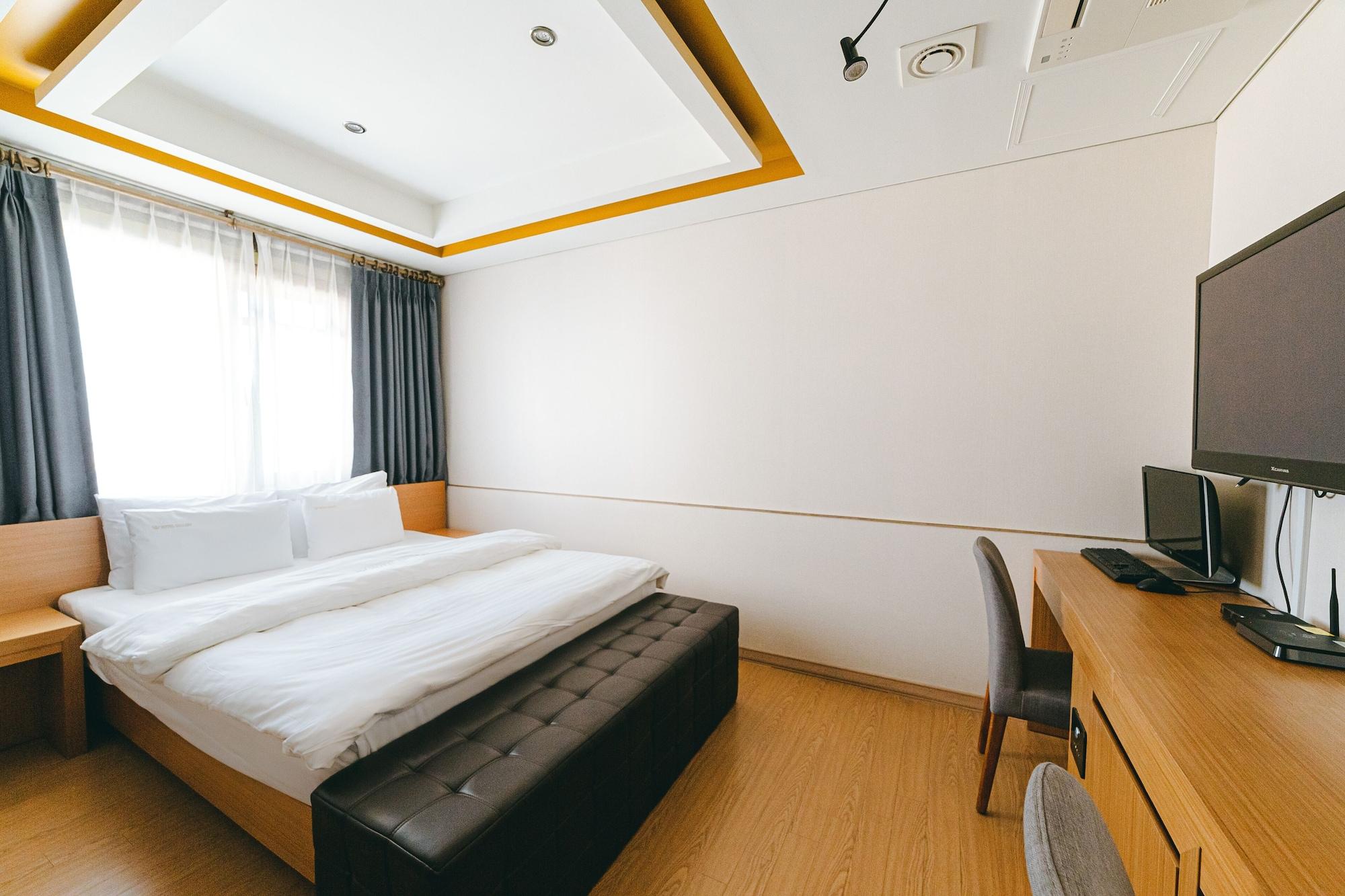 Gallery Tourist Hotel Тхонйон Екстер'єр фото