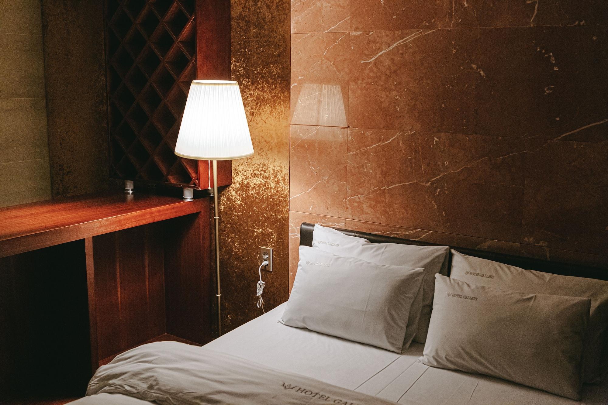 Gallery Tourist Hotel Тхонйон Екстер'єр фото