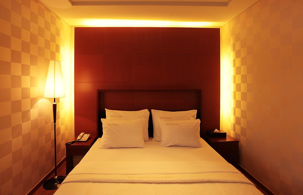 Gallery Tourist Hotel Тхонйон Екстер'єр фото